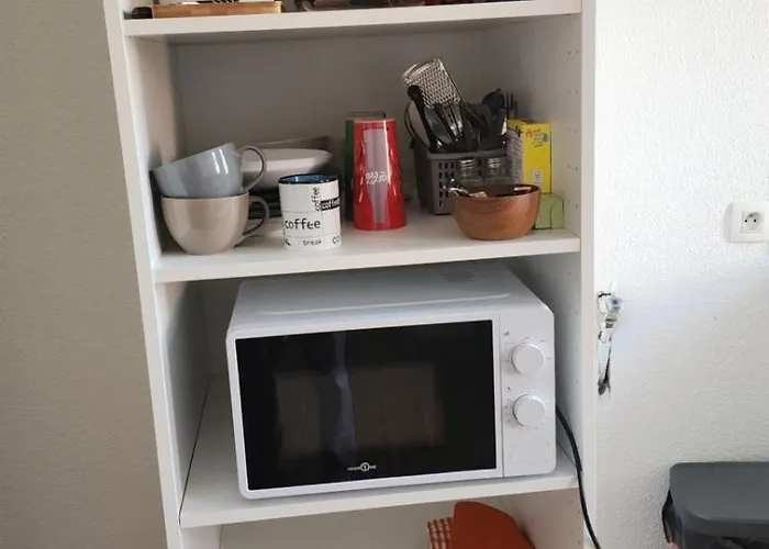 Apartment Bright Ideally Located *